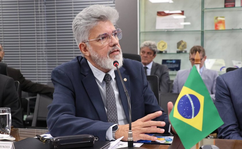 Durante última reunião dos corregedores-gerais de 2025, Eduardo Tavares debate direitos fundamentais