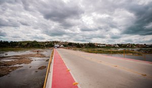 Governador Paulo Dantas entrega ponte que beneficia 10 mil pessoas em Batalha