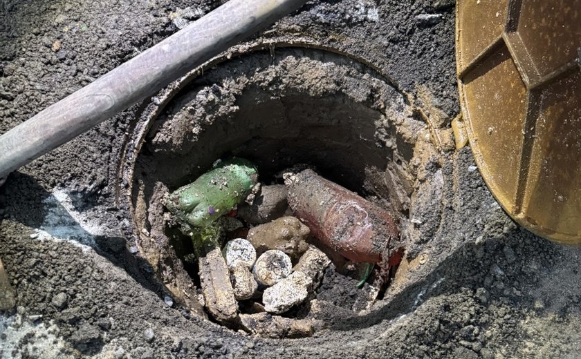 Descarte incorreto de lixo pode provocar alagamentos