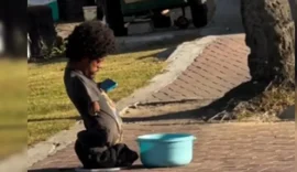 Cadeirante conhecido por vender doces é enterrado como indigente após dias sem identificação no Recife