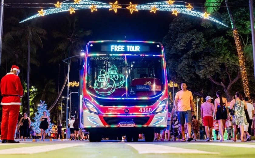 Ônibus gratuitos do Free Tour Natal Massayó circulam pela orla marítima