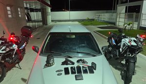 PM apreende arma de fogo em Santana do Ipanema e cumpre mandado de prisão em Penedo