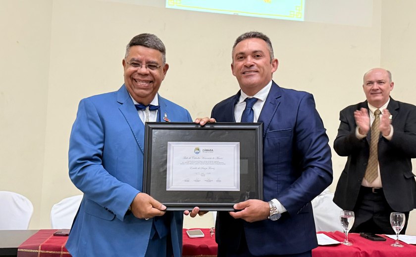 Câmara entrega Título de Cidadão Honorário ao professor universitário Eraldo de Souza Ferraz
