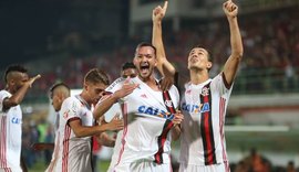 Flamengo estreia Conca e bate Ponte Preta na inauguração de estádio