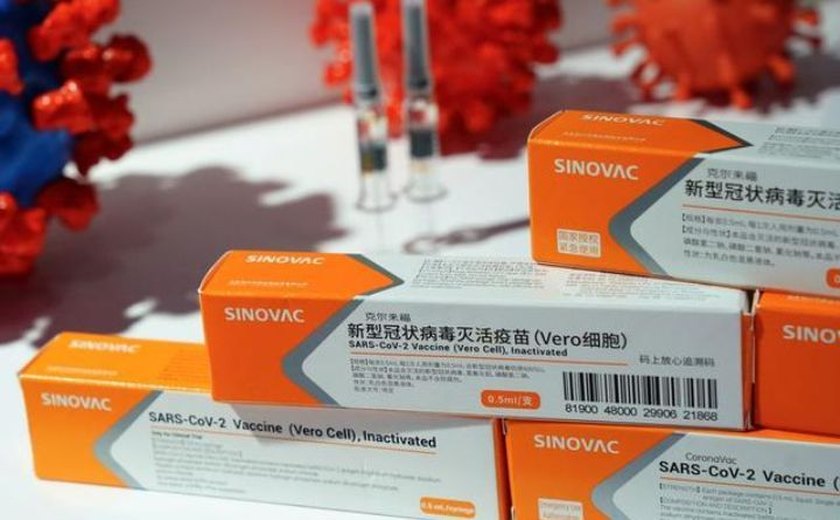 Anvisa autoriza importação de 6 milhões de doses da vacina chinesa para Covid-19
