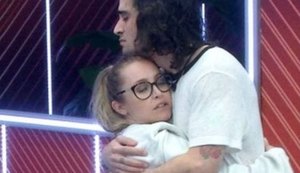 Carla e Fiuk são os primeiros a sair da Prova do Líder e vão direto para o Paredão