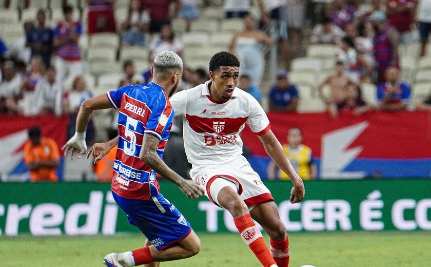 CRB perde de virada para o Fortaleza na Arena Castelão pela Copa do Brasil