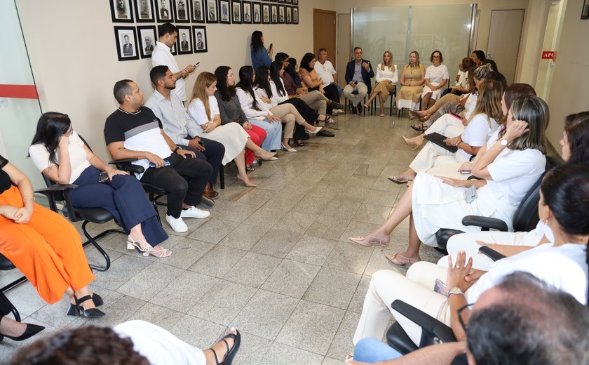 Café com Escuta: Cantus Legis faz apresentação e integrantes reforçam poder da música para cuidados com a saúde mental em alusão ao “Janeiro Branco”