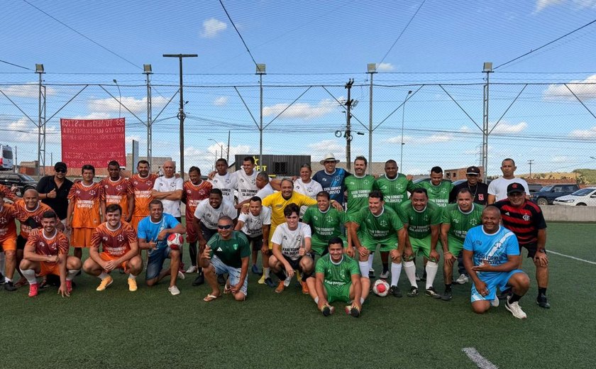 Juiz alagoano marca um golaço da solidariedade, ao arrecadar mais 700 cestas básicas em evento esportivo