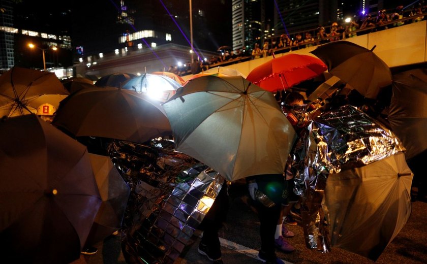 No 5º aniversário do movimento dos 'Guarda-chuvas', Hong Kong tem confrontos