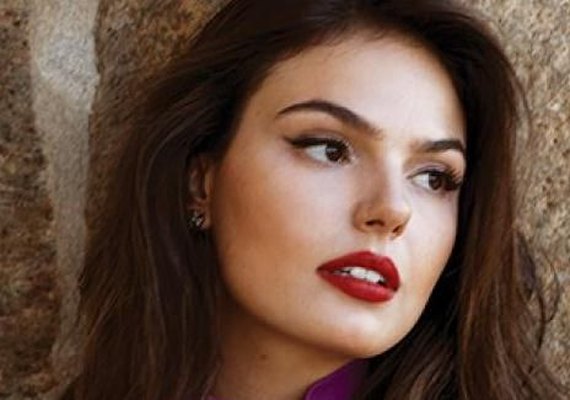 Isis Valverde revela que sofria bullying: 'Chegava em casa e chorava'