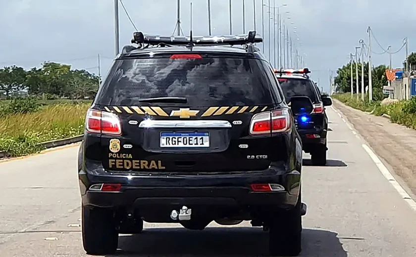 Operação policial cumpre mandados de prisão em Maceió e outras três cidades de Alagoas