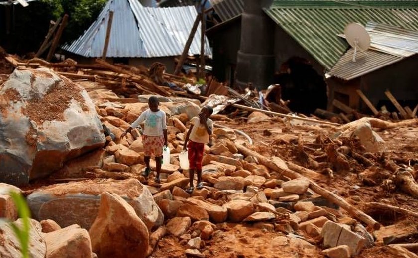 Doutoranda moçambicana recolhe em Pernambuco e Alagoas doações para vítimas do ciclone