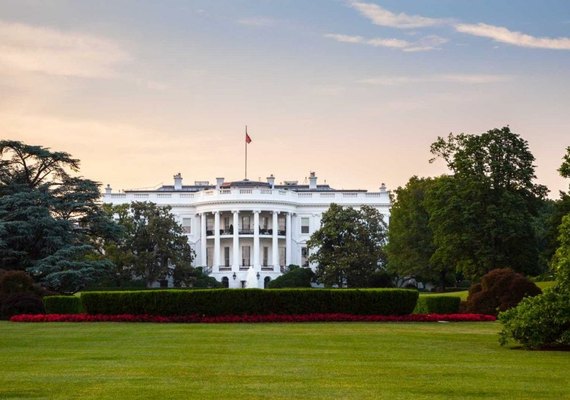 Site norte-americano diz que Israel interceptou celulares perto da Casa Branca