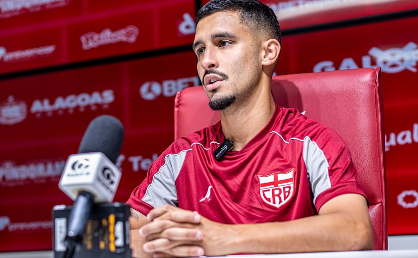 Danielzinho avalia temporada do CRB e projeta futuro do clube