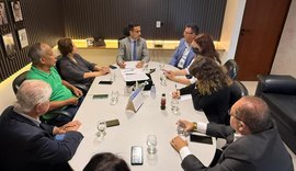 Em posse administrativa, Roberto Mendes inicia gestão à frente da APE/AL no biênio 2026/2028