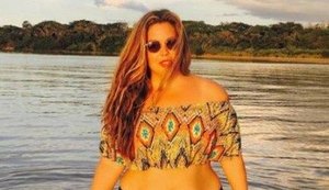 Modelo plus size Fluvia Lacerda é acusada de editar foto em rede social