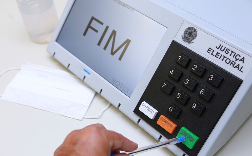 AGU orienta agentes públicos sobre condutas proibidas nas Eleições 2026