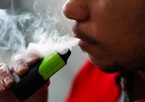 Sesau alerta para os malefícios do cigarro eletrônico para a saúde