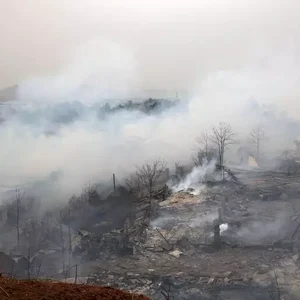 Explosão em fábrica de fogos mata ao menos 25 na China