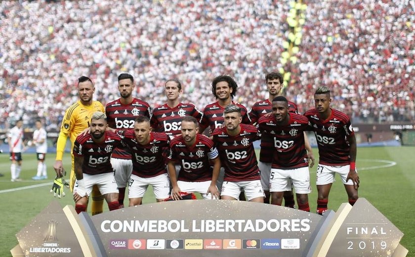 Flamengo faz história, consegue virada milagrosa e é campeão da Libertadores