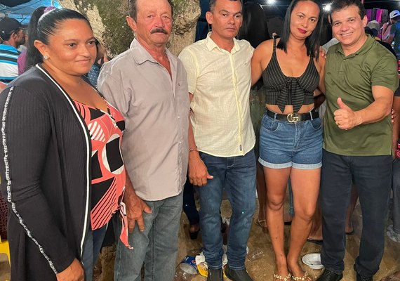 Ricardo Nezinho percorre cidades no Dia do Trabalhador