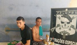 Em Arapiraca, dupla é detida após assaltar mercadinho e roubar bebidas