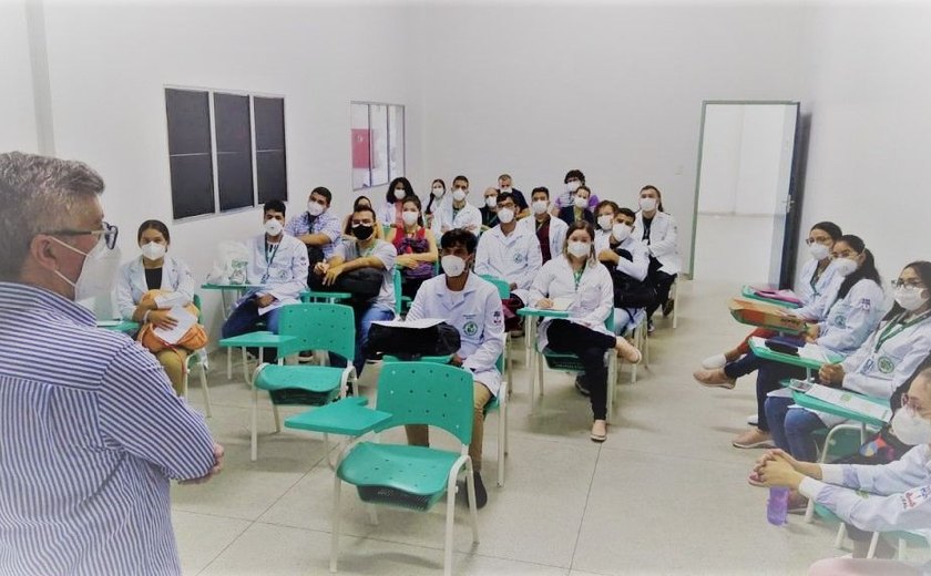 HEA recebe alunos do curso de Medicina da Ufal para estágio