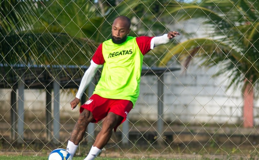 CRB vai buscar mais  reforços antes da janela fechar