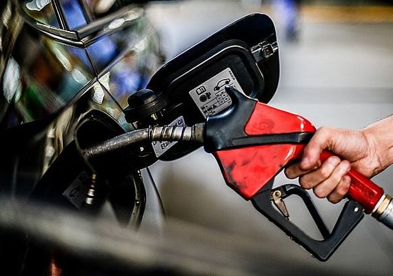 Três postos de combustíveis são interditados em Alagoas após fiscalização da ANP