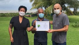 Japaratinga recebe selo Safe Travels de segurança sanitária para turismo