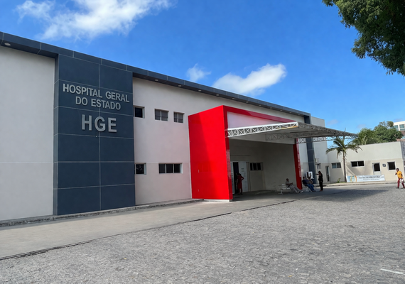 Homem é perseguido e baleado no abdômen e nas costas no Benedito