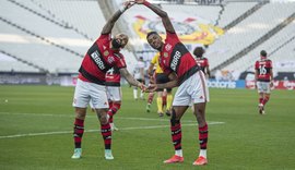 Flamengo atropela Corinthians na Neo Química Arena, mantém tabu e cola no G4