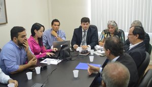 Defensoria discute com secretarias e hospitais realização de cirurgias de urologia