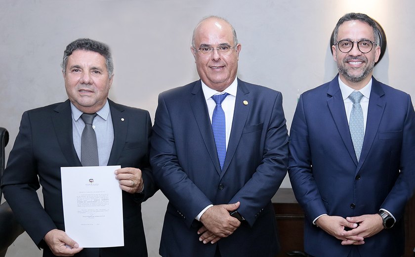 Márcio Roberto é escolhido desembargador pelo governador Paulo Dantas