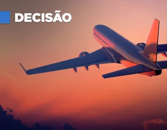 Azul Linhas Aéreas deve indenizar cliente que teve mala quebrada durante viagem