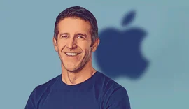 Apple entra em 'nova era' com troca de comando após 15 anos
