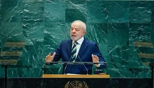 Lula afirma que soberania é inegociável e repudia falsos patriotas