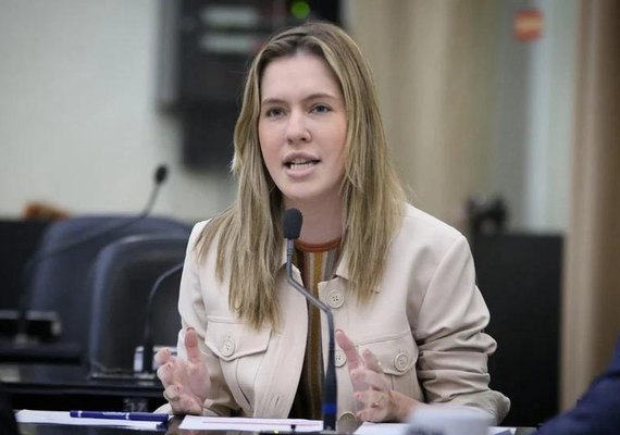 Cibele Moura repudia fala machista de senador contra ministra e reforça importância de mais mulheres na política