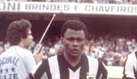 Ex-Botafogo, lateral Perivaldo morre aos 64 anos no Rio de Janeiro