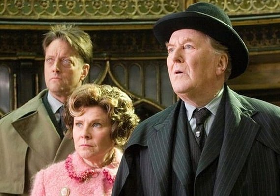 Ator de filme de 'Harry Potter', Robert Hardy morre aos 91 anos