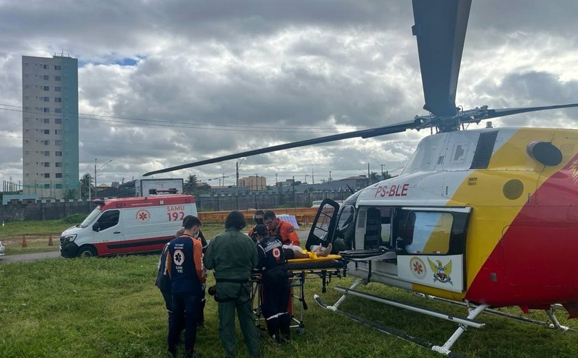 Mulher morre após cair de moto aquática na Praia do Gunga