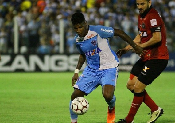 Brasil de Pelotas vence o Paysandu e se afasta do rebaixamento