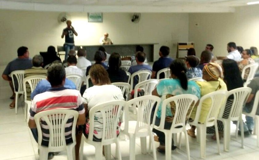 Com auditório lotado, lideranças definem data de nova eleição na Facomar, em Arapiraca