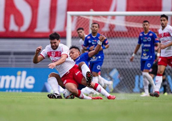 CRB vence o Cruzeiro por 1 a 0 no Estádio Rei Pelé