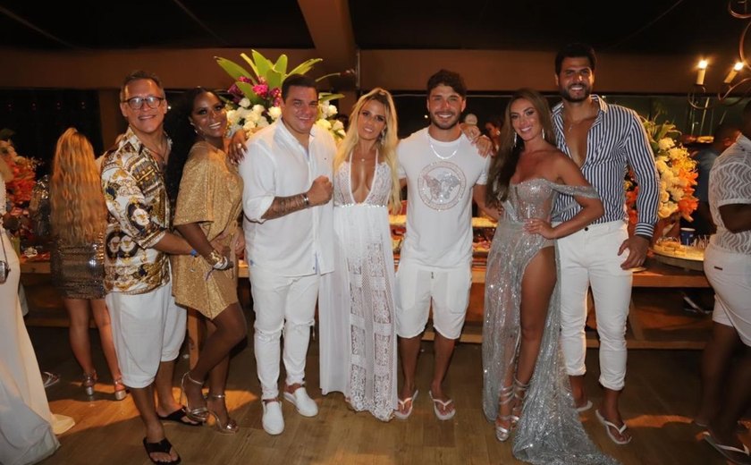 Casal Nicole Bahls e Marcelo Bimbi no Reveillon Celebration em Maceió