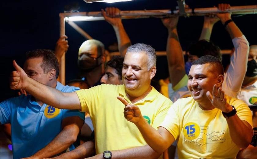 Alfredo Gaspar ganha reforços e apoios de vereadores eleitos na reta final das eleições