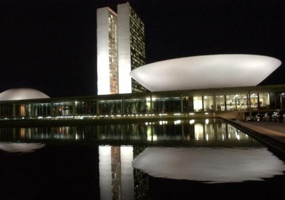 PEC do limite de gastos chega ao plenário do Senado