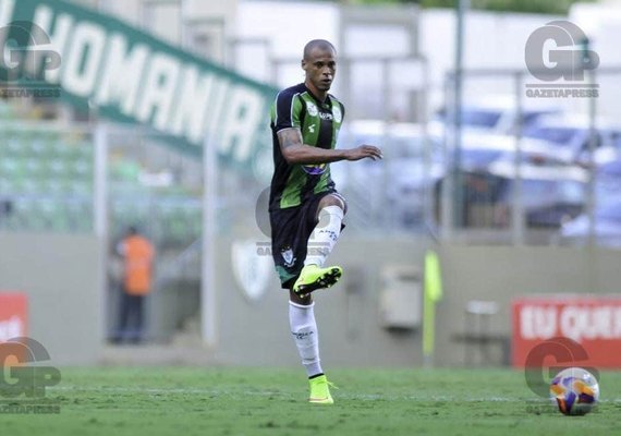 CRB anuncia mais reforços para disputa da temporada 2018
