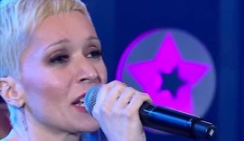 Sem conseguir shows, ex-Trem da Alegria oferece aulas de canto na web